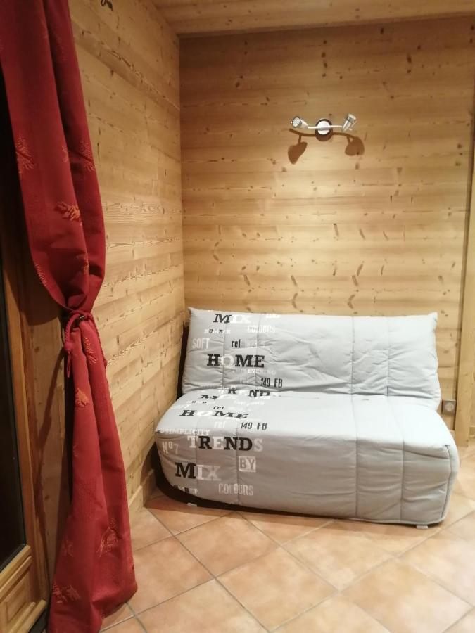Chalet Au Pont De Flon Le Cornix Eksteriør billede